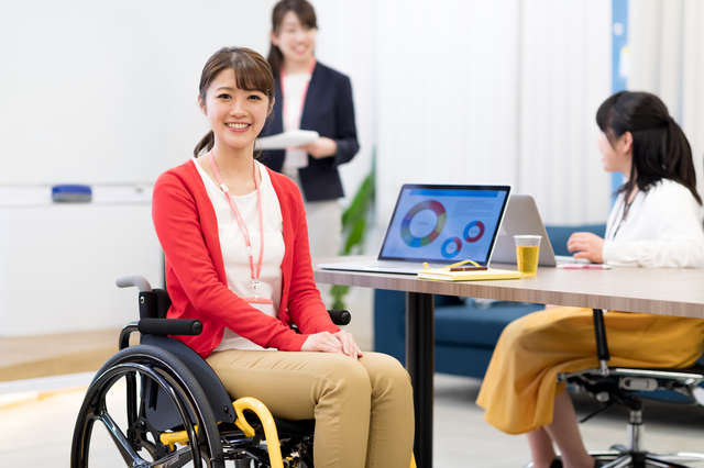 障がい者雇用とは？障がい者を雇用するメリットやデメリット・企業が知っておくべき法律・手順・支援制度まで